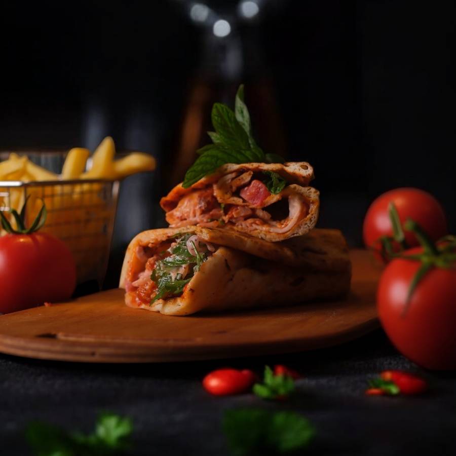 Adana Tırnaklı Pidesinde Adana Döneri